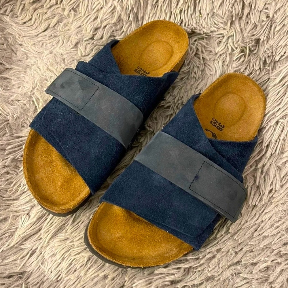 NWOT Navy Kyoto Birkenstocks NARROW WIDTH